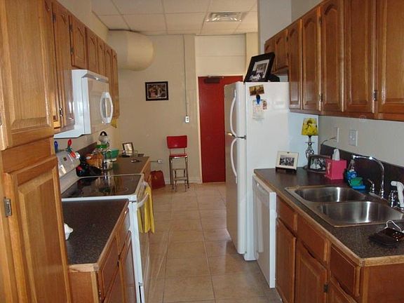 5th image of 1309 13th St APT 103