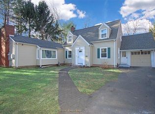 1314 Dunbar Hill Rd, Hamden, CT 06514