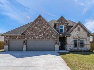409 Ellis Place Dr, Greenville, TX 75402