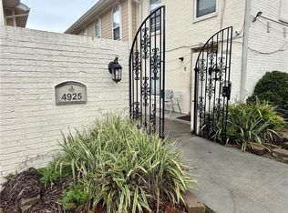 4925 Yale St APT F, Metairie, LA 70006