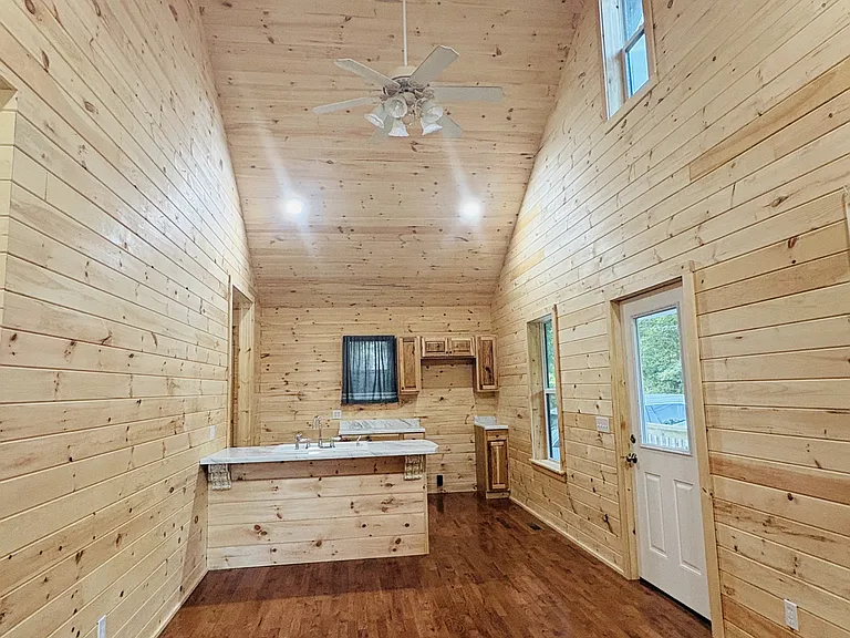 3590 Douglas Hyatt Rd — Photo 17