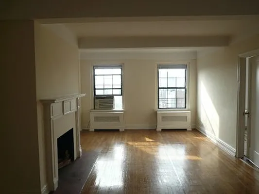 Rented by Classic Marketing- 530 Park1 | media 45