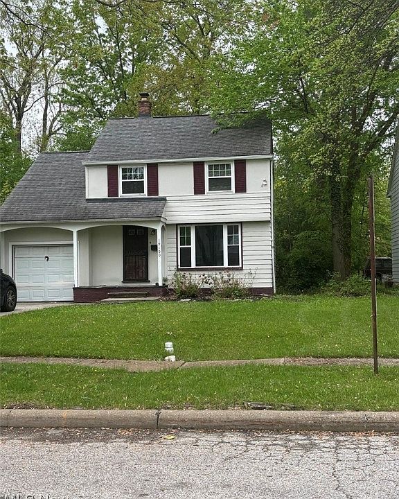 1st image of 19100 Lanbury Ave