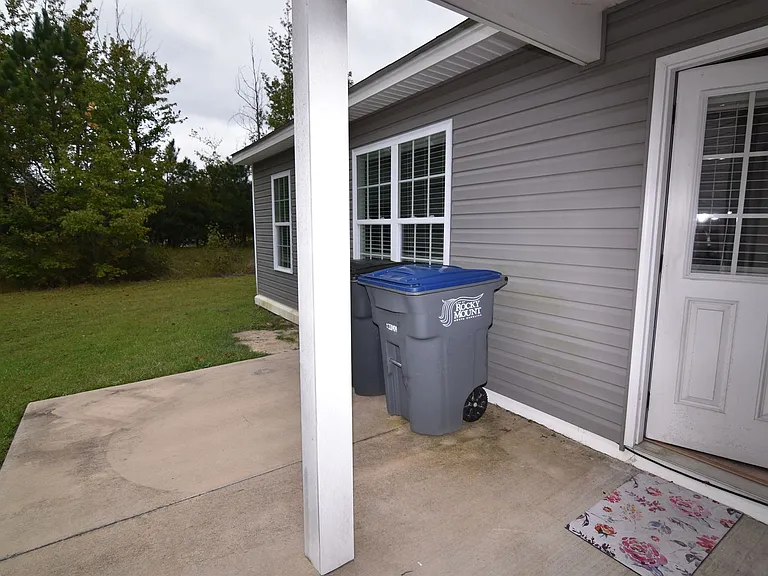 1942 Sapphire Rd — Photo 25