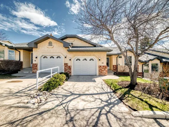 16 W Edenwold Grn NW, Calgary, AB T3A 5B8