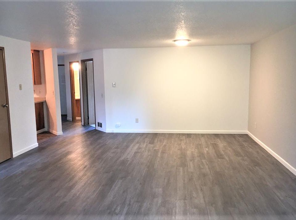 1st image of 2708 Lincoln Way #D36