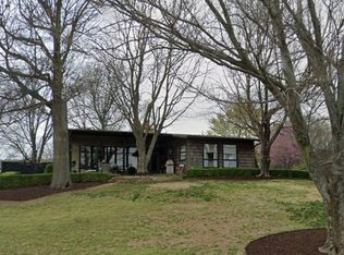 1197 E Ridgeway Dr, Fayetteville, AR 72701