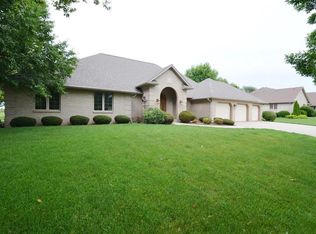 1716 Turtle Mound Ln, Whitewater, WI 53190