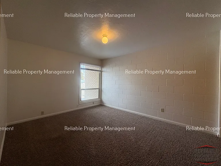 1052 Garfield St #1052 — Photo 6