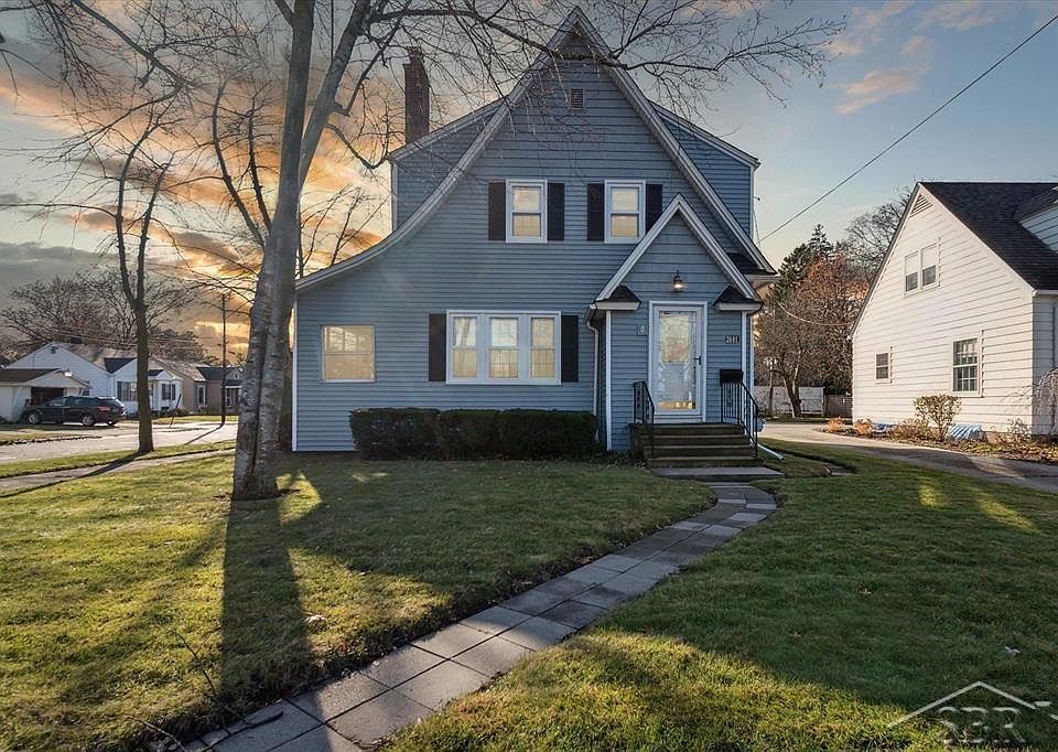 1st image of 2601 Court St