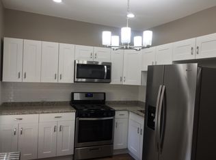 2867 N Central Park Ave #1, Chicago, IL 60618