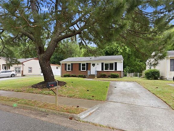 2nd image of 25 Rendon Dr