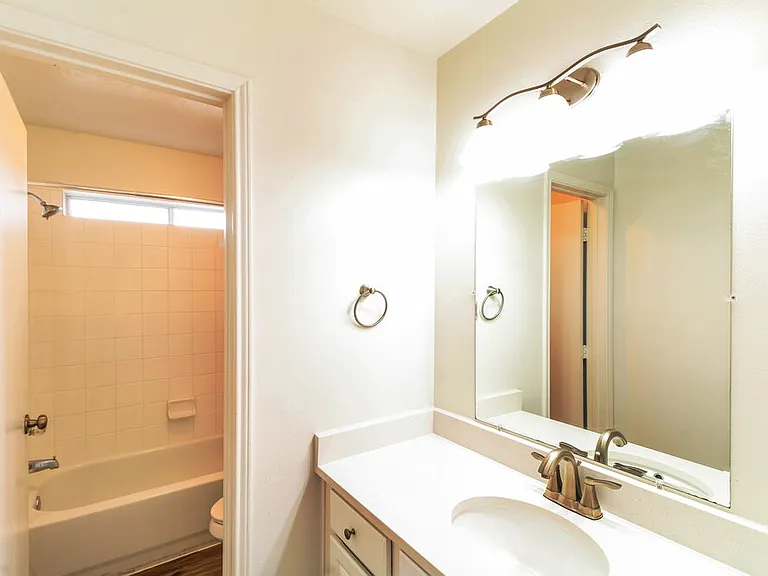 304 Cedar Branch Dr — Photo 15