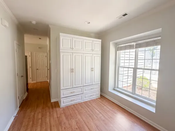 8408 Aztec Dawn Ct, Raleigh, NC 27613