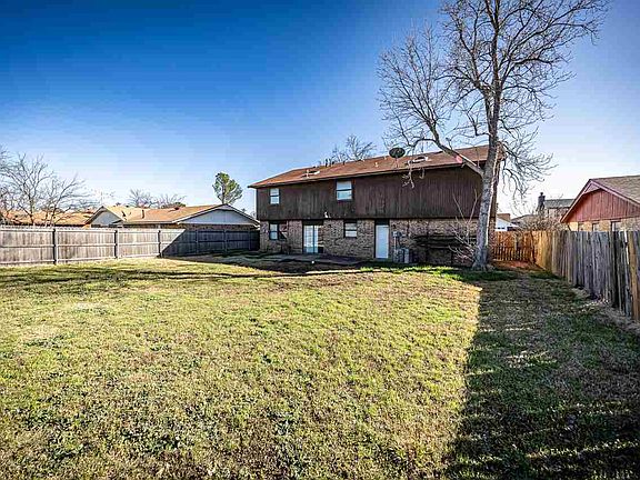 5th image of 7009 SW Winchester Ave