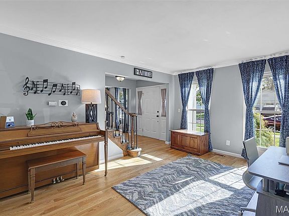 5th image of 6851 Bear Creek Dr
