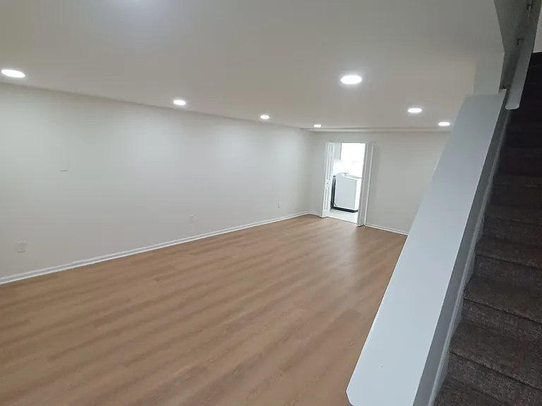 199 Victoria Ct — Photo 6