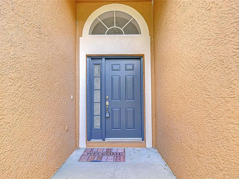 18303 Elmhurst Ln — Photo 3