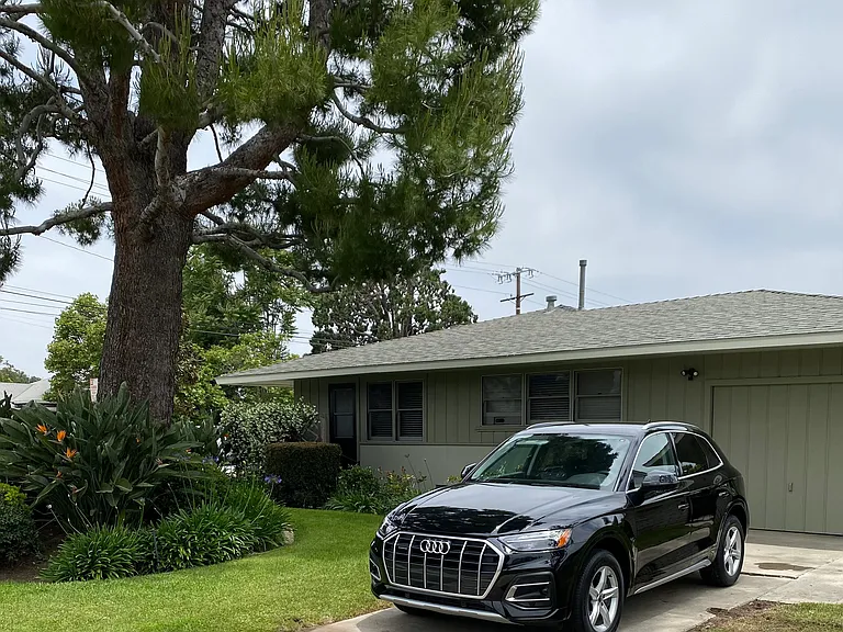 836 W Almond Ave — Photo 1