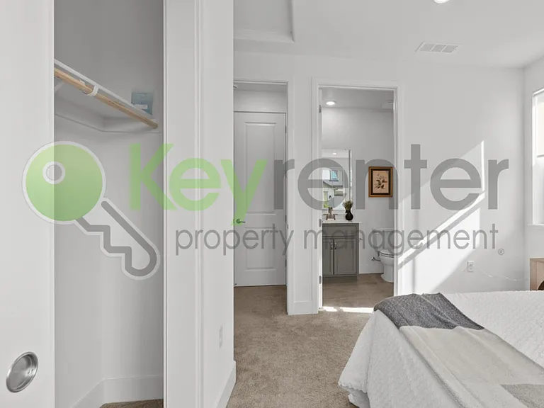 4288 Crescent Way — Photo 31