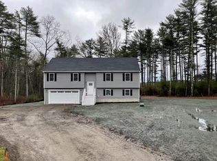2 Peyton Ln, West Wareham, MA 02576