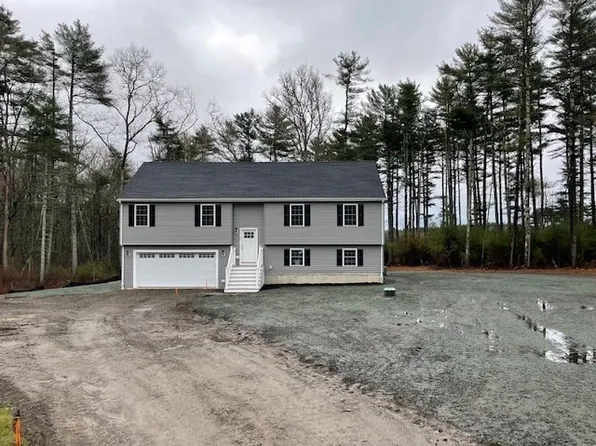 2 Peyton Ln, West Wareham, MA 02576