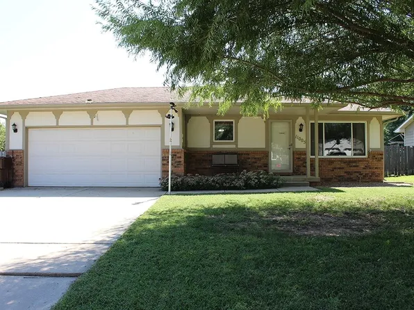 11005 W Taylor Cir, Wichita, KS 67212