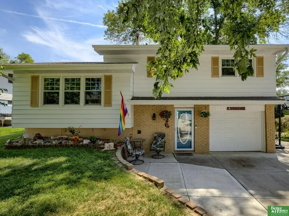 7629 Bauman Ave, Omaha, NE 68122