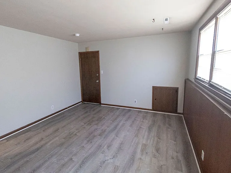 1804 Sylvan Ln — Photo 23