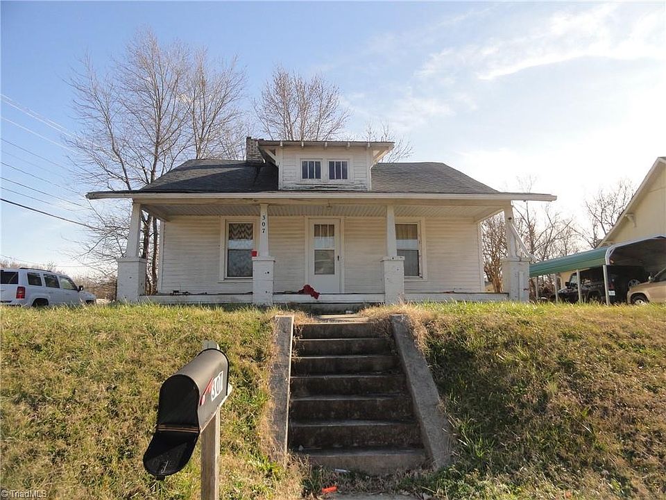 1st image of 307 Carolina Ave