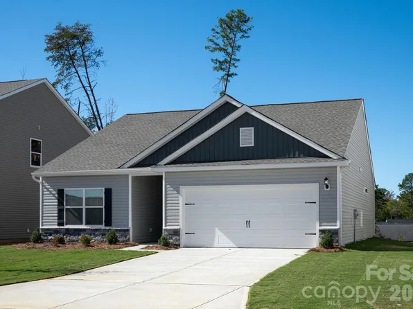 3501 Saddlebred Dr, Gastonia, NC 28052