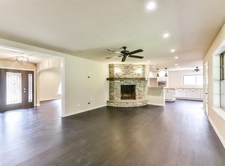 10618 Riverview Dr, Houston, TX 77042