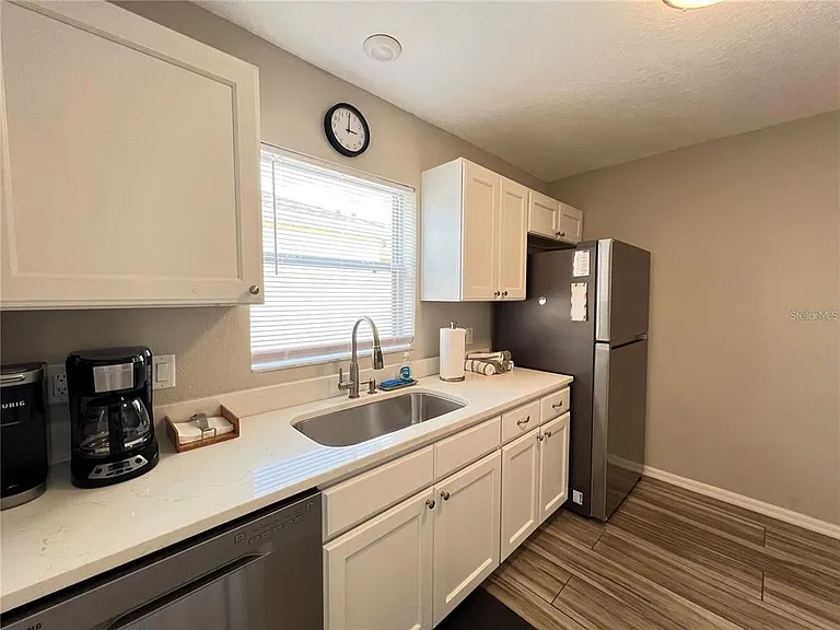 2913 Panchos Way — Photo 10