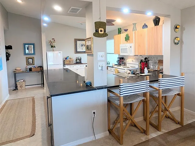 9300 Clubside Cir #1308 — Photo 12