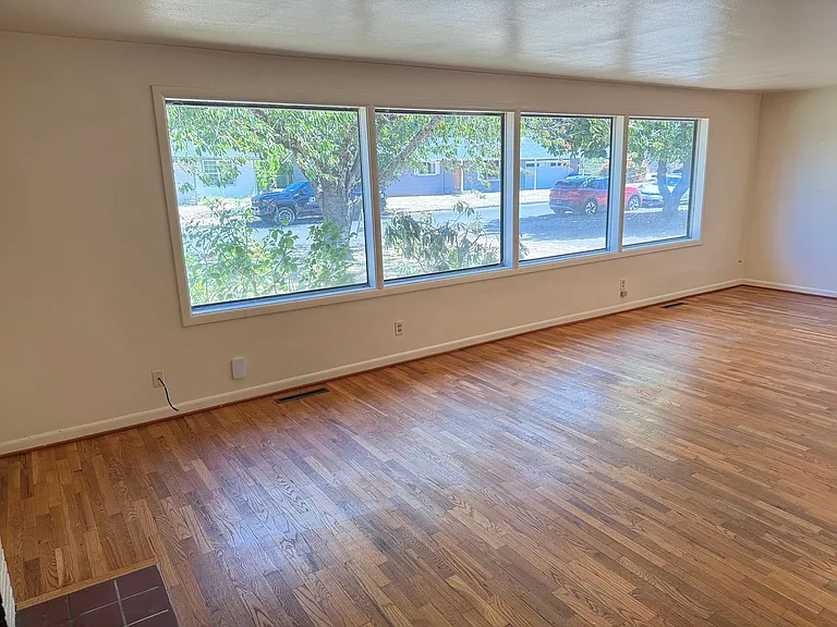 1670 Escalante St — Photo 9
