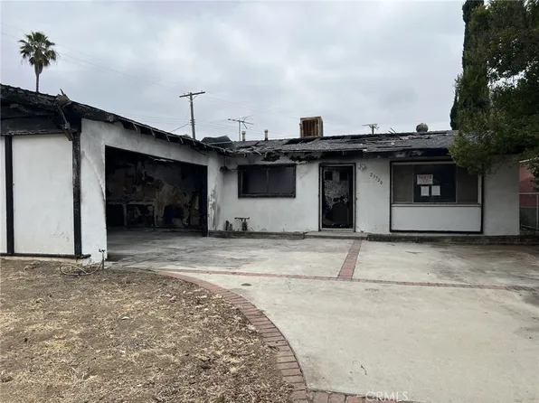 23720 Hartland St, West Hills, CA 91307