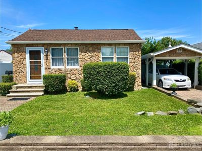 451 Brookside Ave, Laurence Harbor, NJ, 08879