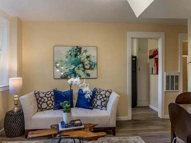 3513 Pierce St — Photo 4