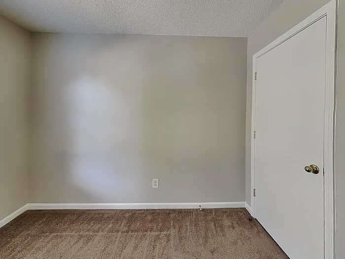2873 Signal Ct SW — Photo 12