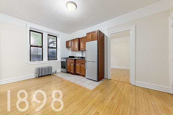1st image of 3242 33rd St APT A8