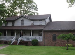 5 Sugarpine Ct, Swansea, IL