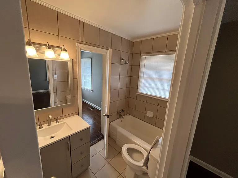 2081 Brewer Blvd SW #1 — Photo 7
