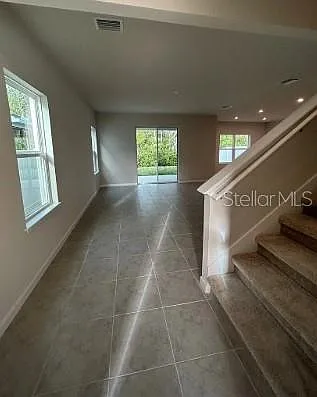 11931 Thorncrest Dr — Photo 3