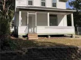 287 Sidney St E, Saint Paul, MN 55107