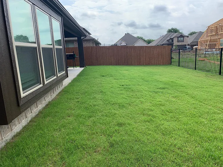 8809 Conroe Dr — Photo 12