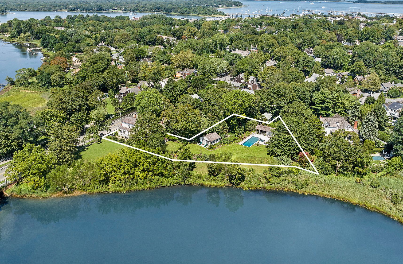 311 Main St in Sag Harbor Out East
