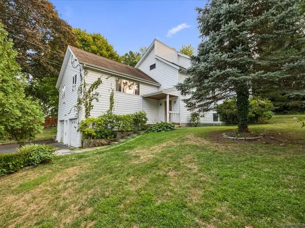 18 Jenny Jenks Road, Norwalk, CT 06851