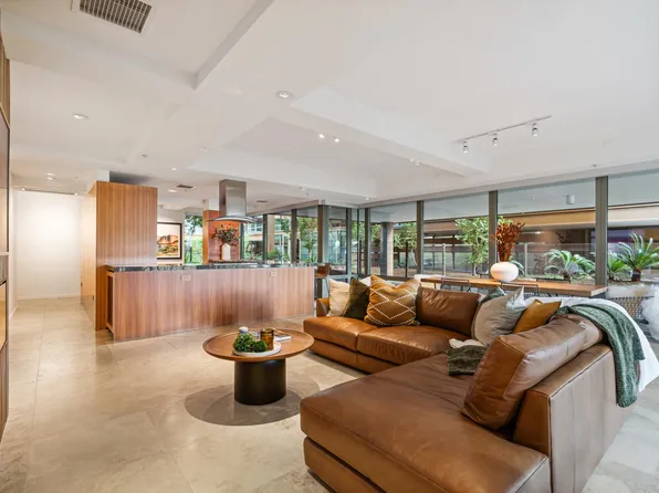 7127 E Rancho Vista Dr Unit 1006, Scottsdale, AZ 85251