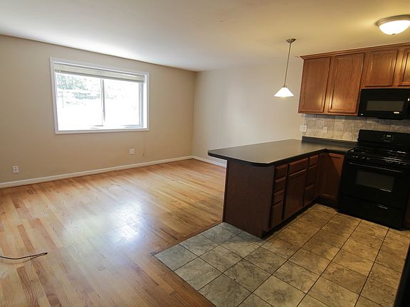 2nd image of 3508-3510 Russell Blvd #9