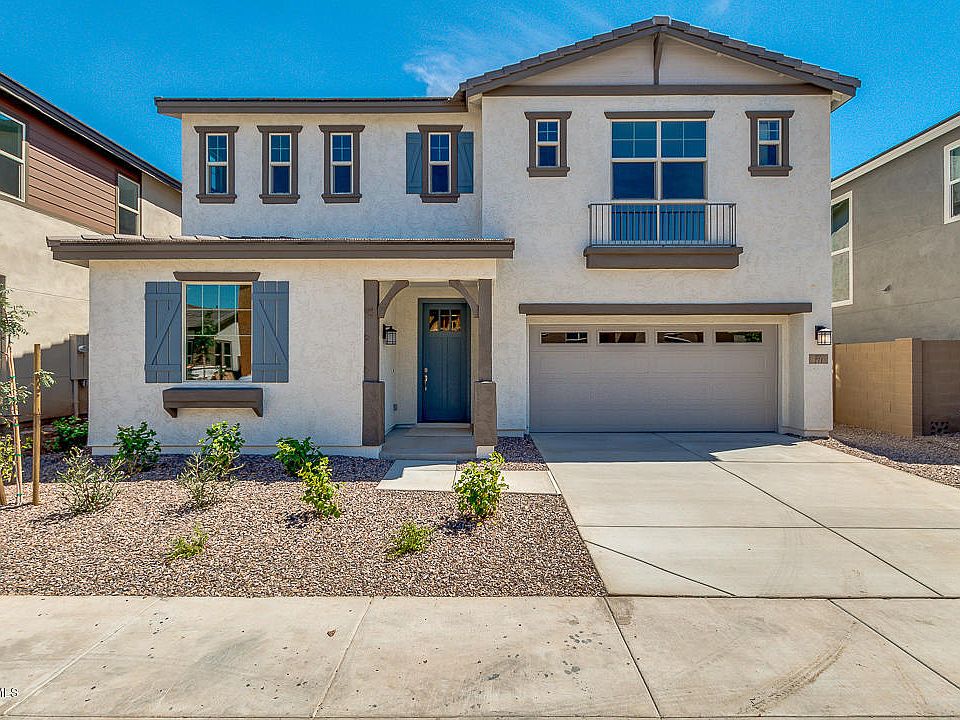 1st image of 271 E Wisteria Dr